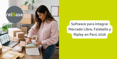 Emprendedora peruana preparando pedidos de Mercado Libre, Falabella y Ripley desde un solo sistema